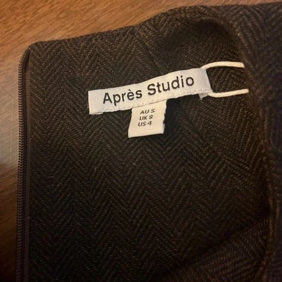 NWT Après Studio Brown Herringbone Pinafore Mini Dress Size S - Picture 9 of 11